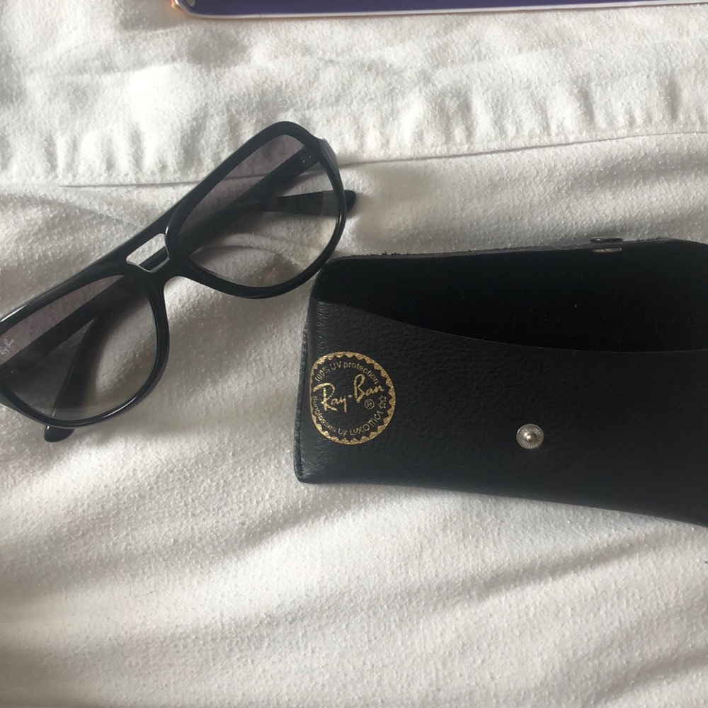 Ray ban sunglasses - never worn